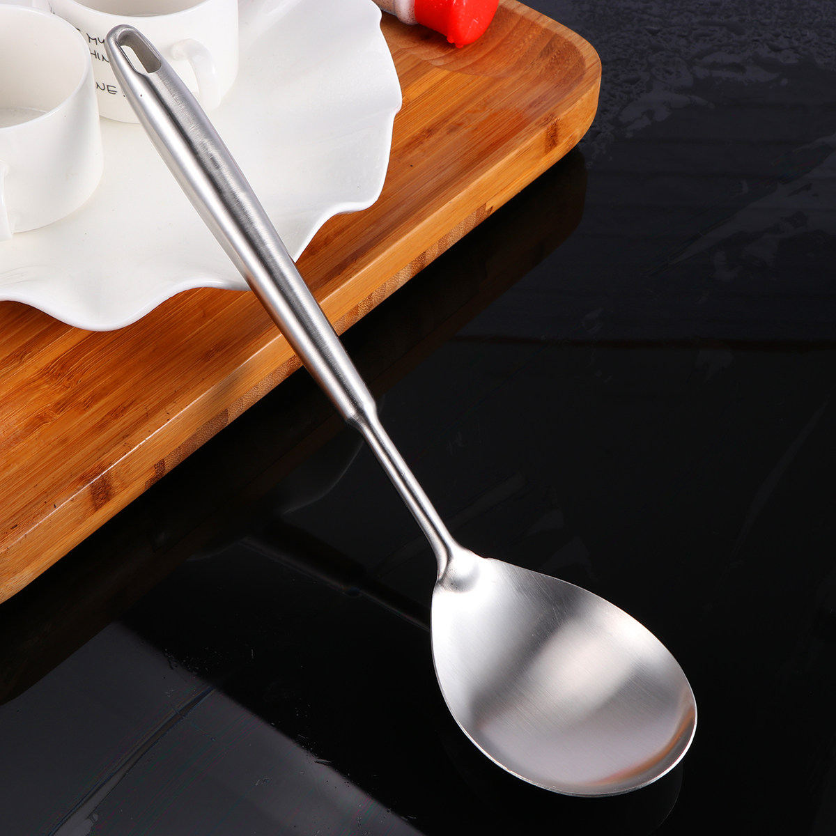 Kitchen Gadgets And Utensils - ชุดอุปกรณ์ทำอาหารสแตนเลส ทัพพีตักข้าว ทนทาน ล้างในเครื่องล้างจานได้ ด้ามจับออกแบบตามหลักสรีรศาสตร์ เงางาม