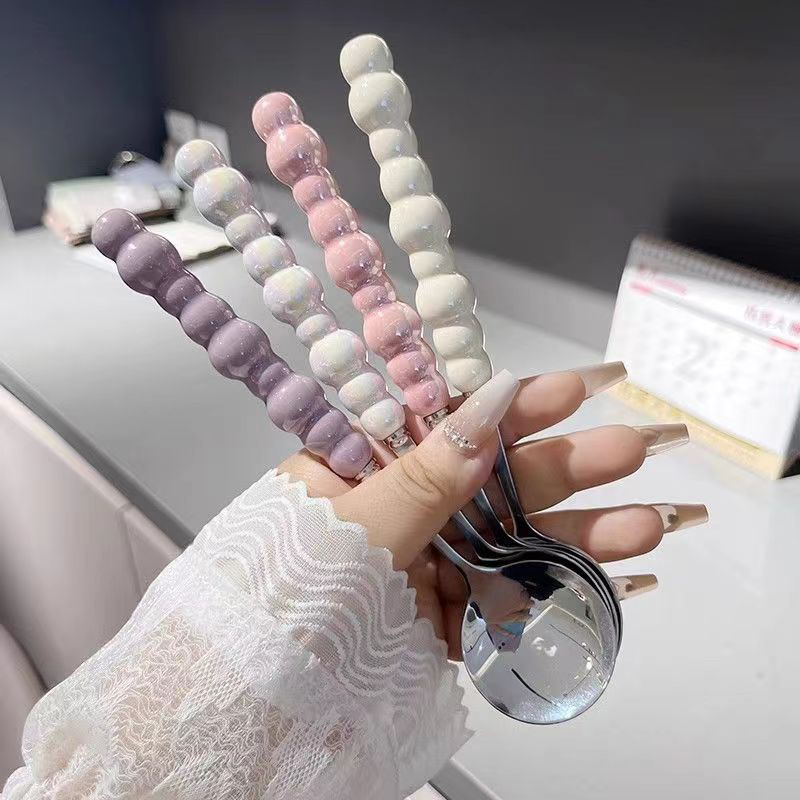 ช้อนคนทำจากสเตนเลสช้อนมีด้ามมุ - Kitchen Gadgets Everyone Needs บทวิจารณ์และราคา